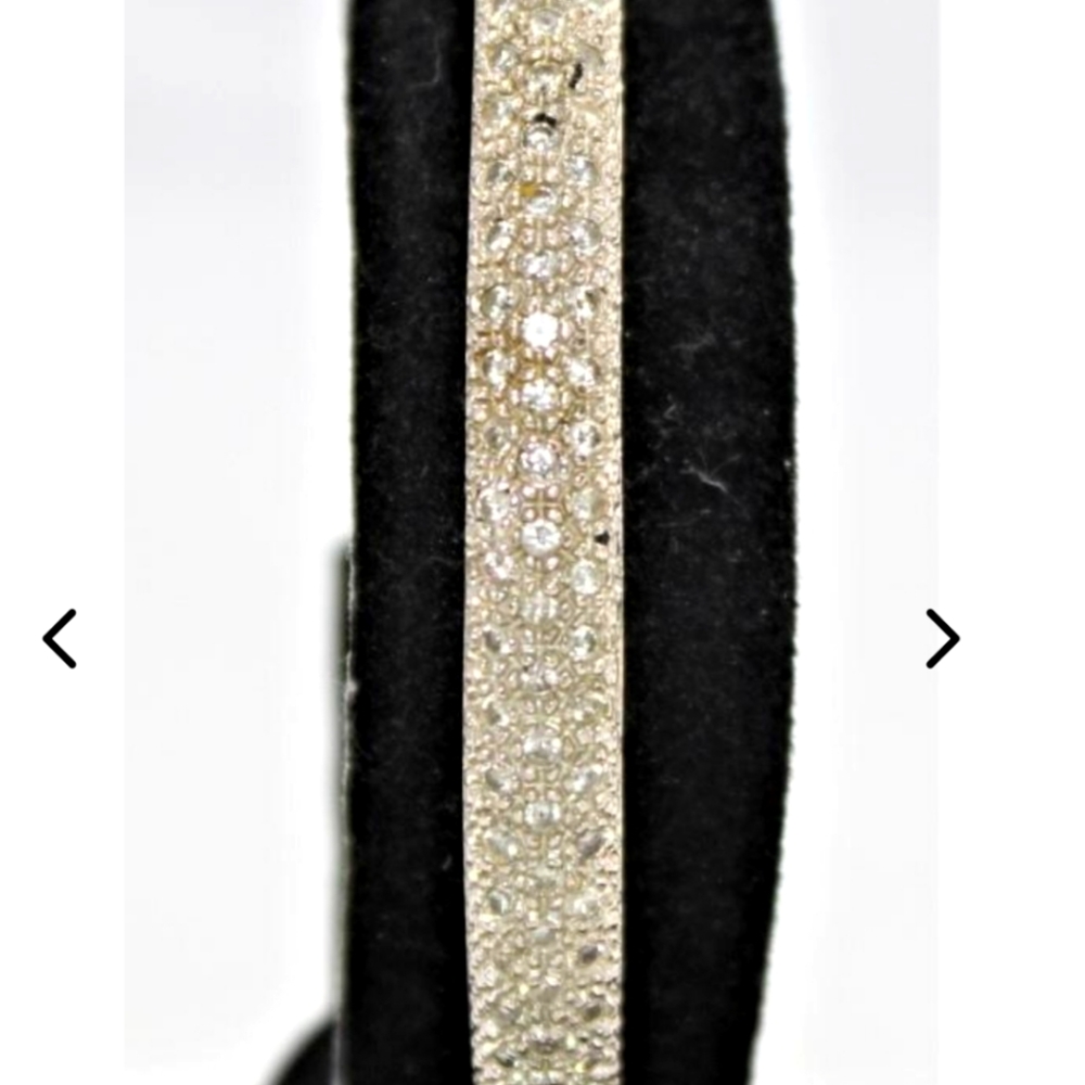 14k White Gold Diamond Hinged Clasp Bracelet TW13.0g
